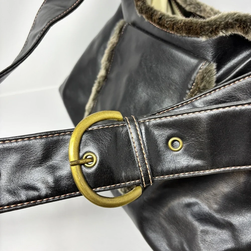 STORKSAK Slouchy Hobo Diaper Bag